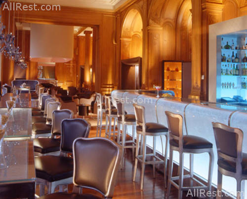 Hotel Plaza Athenee 48